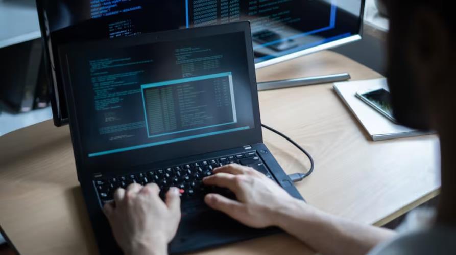 开县小程序开发破局关键：筑牢AWS DevOps工程师核心能力